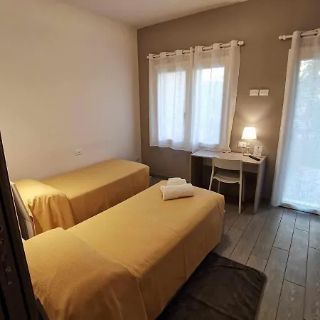 Casa Belfiore Martiri Di Belfiore 23 2*